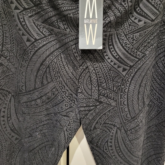 NWT Marla Wayne wide waist stretch Ponte pants with low pile velvet design. - Picture 3 of 9
